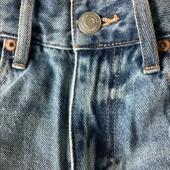 Brand New! Aeropostale Mom Jean shorts - Picture 6 of 6
